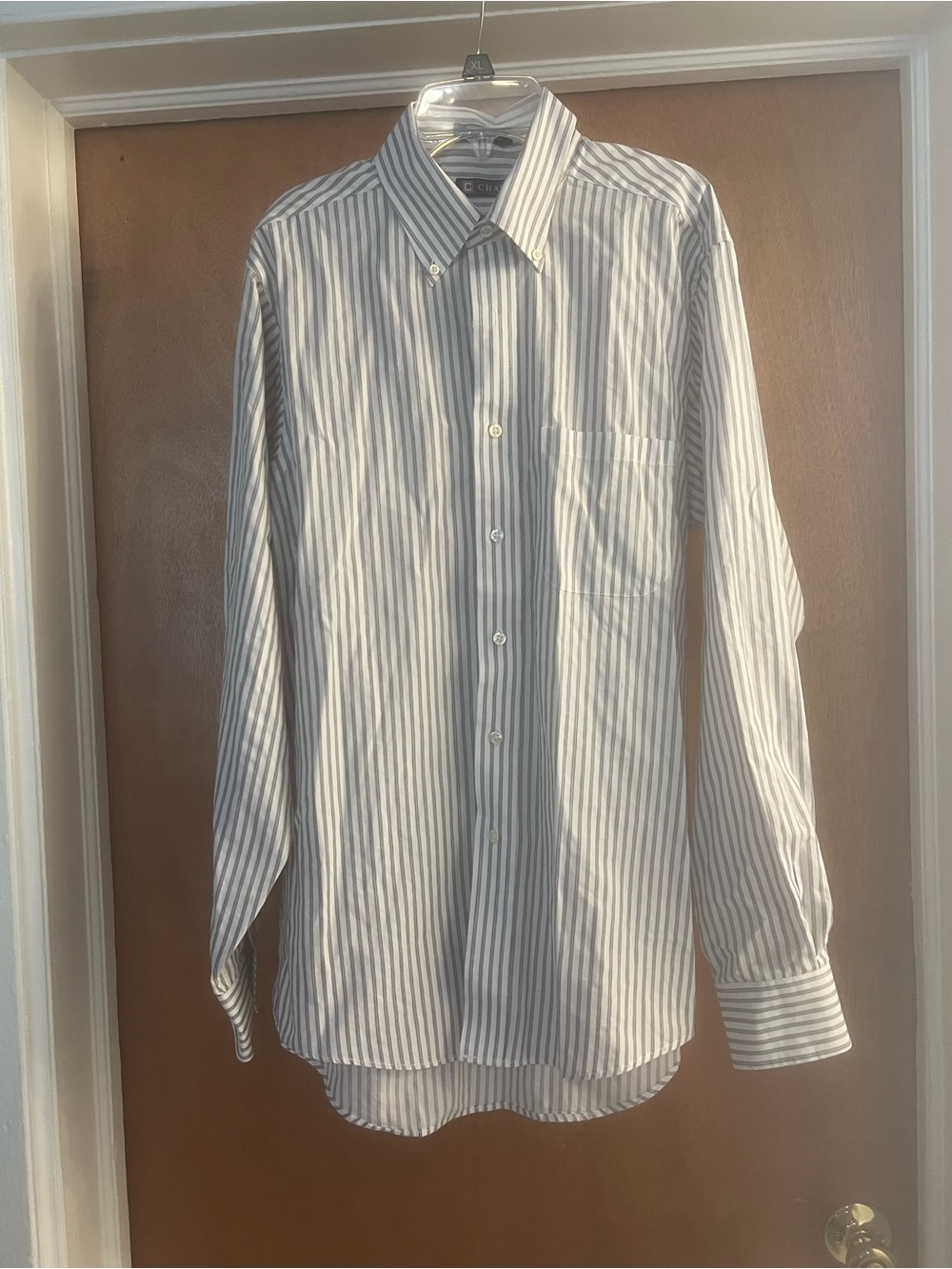 Chaps Men's White with Gray Stripes Button-Down Long Sleeve Dress Shirt